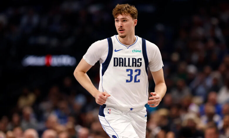 Звезда Маверикса Купер Флег пропустиће утакмицу звезда у успону на Ол-стар викенду због уганућа средњег дела стопала