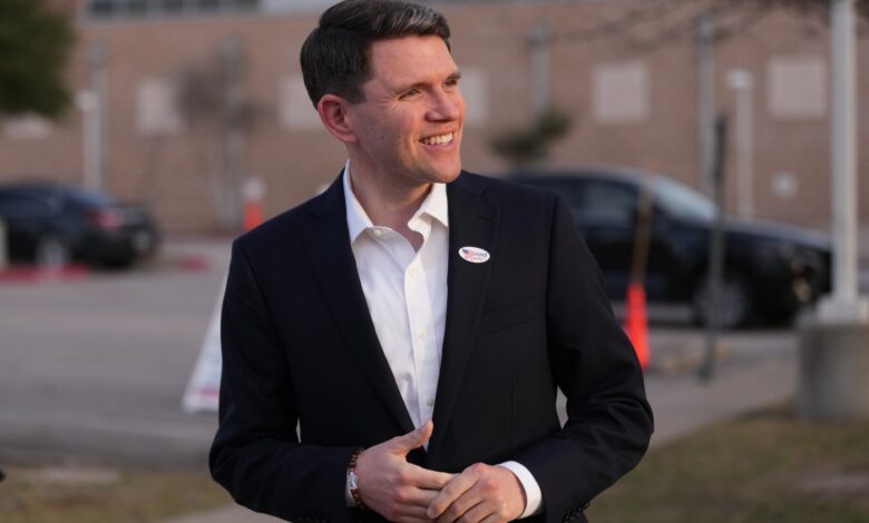 Џејмс Таларико прикупља 2,5 милиона долара након што је Цолберт интервјуисао драму