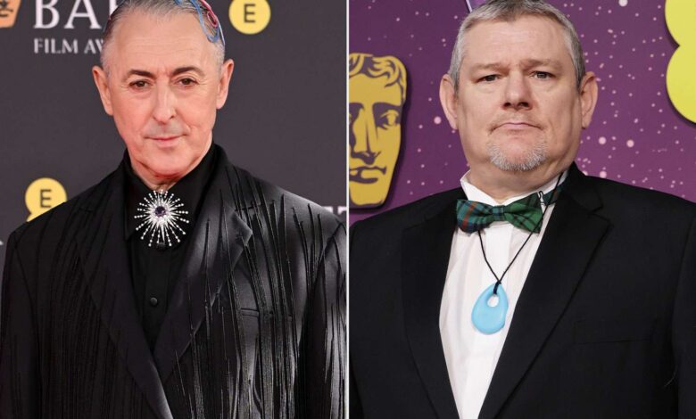 Алан Каминг се извињава што је заговорник Туретовог синдрома викао током БАФТА награда