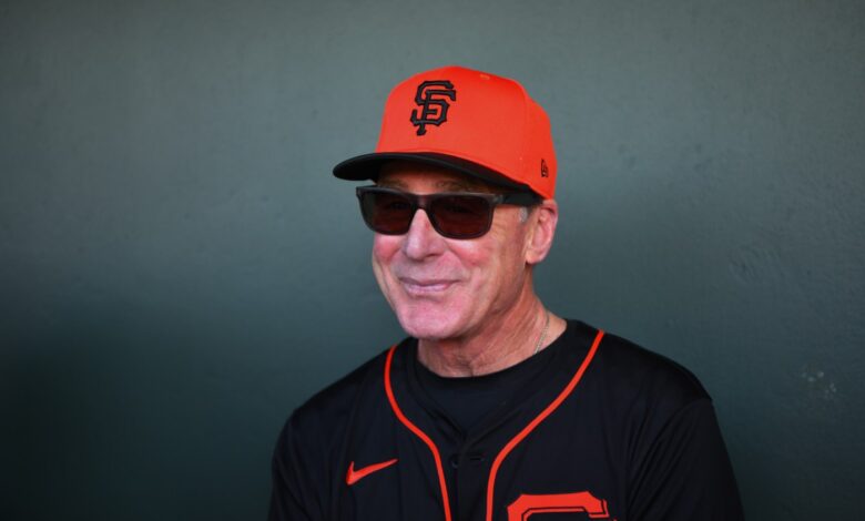 Бивши менаџер СФ Гиантса Боб Мелвин ангажован од стране А као специјалног помоћника