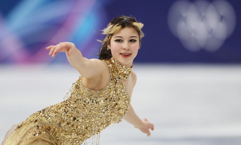 Алиса Лиу се придружује иконама клизања из области Беј са златном олимпијском медаљом