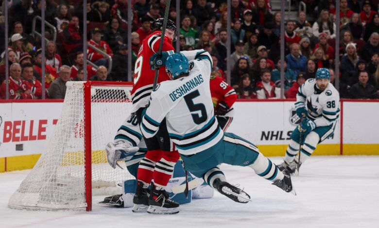 Сан Хозе Шаркс не може да успори Чикаго Блекхоксе, Конор Бедард