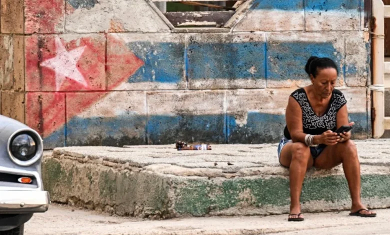 Куба тоне због кризе горива и великих нестанка струје