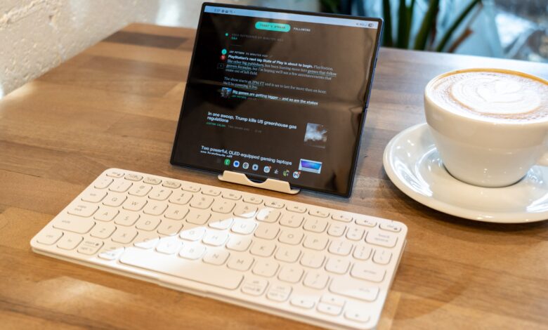 Коме је потребан лаптоп када имате телефон на склапање?