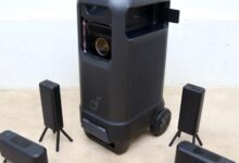 Анкеров моћни кућни биоскоп на точковима је чисти хаос
