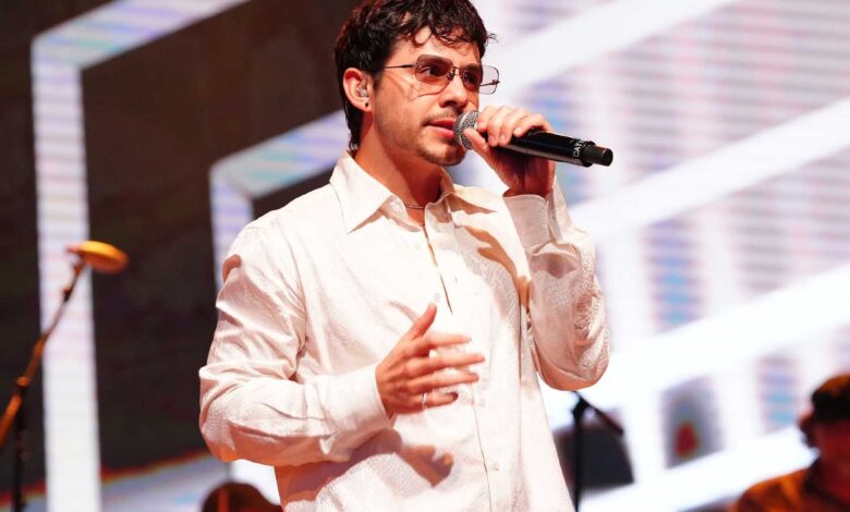 Зашто је звезда „Америчког идола“ Дејвид Арчулета „изабрао бескућништво“