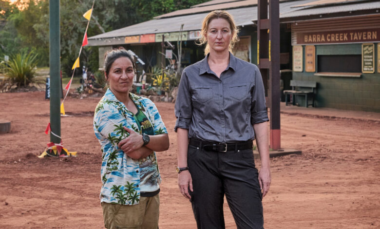 Амазон испушта први трејлер за сезону 2 Цомеди Деадлоцх