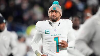 Где ће Туа Таговаилоа играти 2026. Долпхинс ГМ баца светло на будућност КБ-а усред гласина о трговини НФЛ-ом