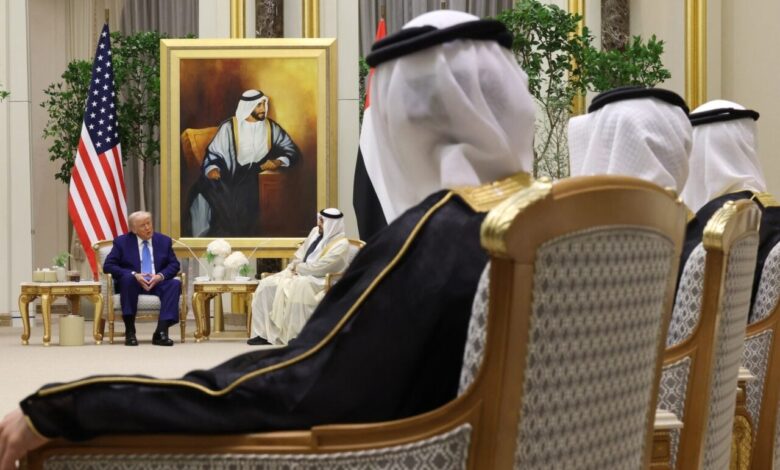 Више оптужби за корупцију против Трампа због новооткривеног крипто договора УАЕ Више оптужби за корупцију против Трампа због новооткривеног крипто договора УАЕ