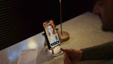 Унутар ноћног састанка у Њујорку за љубитеље вештачке интелигенције