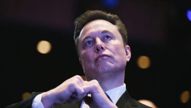 Изгледа да Кс Елона Маска крши америчке санкције продајом премијум налога иранским лидерима