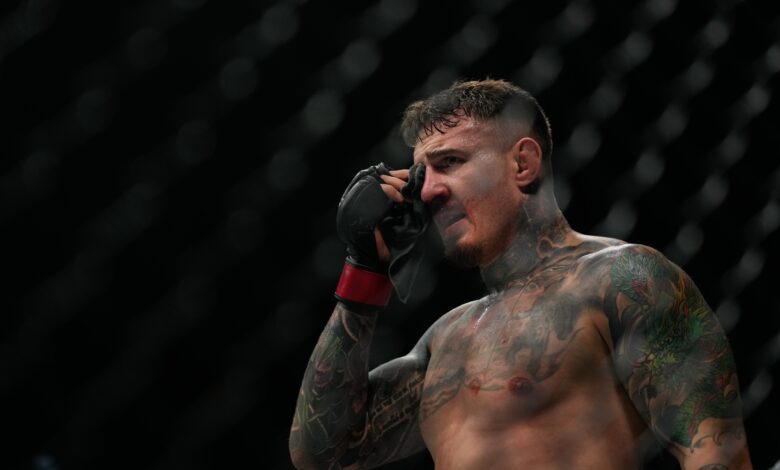 Том Аспинал објашњава проблеме на тренингу јер повреда ока и даље траје за УФЦ шампиона Том Аспинал објашњава проблеме на тренингу јер повреда ока и даље траје за УФЦ шампиона