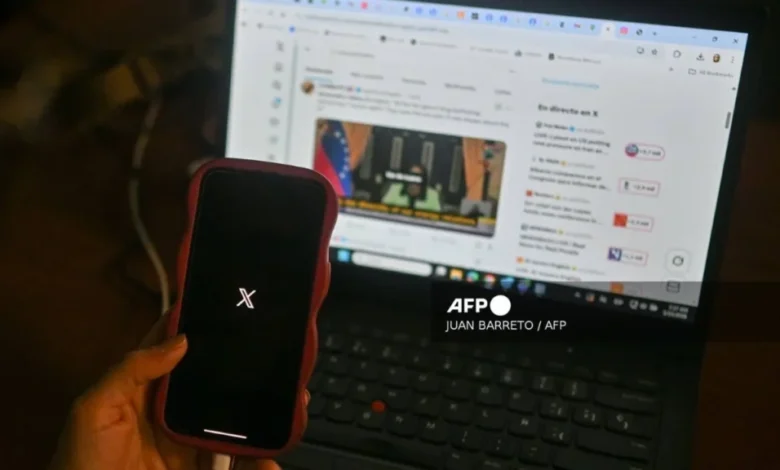 Шпанија тражи да забрани друштвене мреже за млађе од 16 година