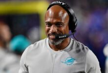 Ентони Вивер из Делфина и Равенс пристали на ДЦ уговор о особљу Џесија Минтера