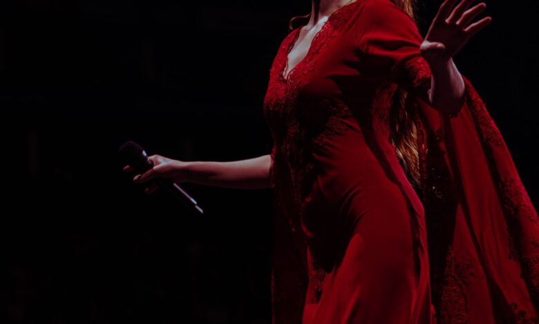 Флоренс Велч је најбоља глумица у Великој Британији – и тренутак магије на њеној О2 свирци је то запечатио