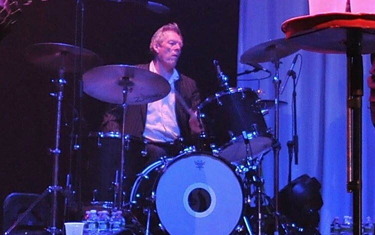 Смрт Ендруа Ранкена: Умро бубњар Погуеса у 72