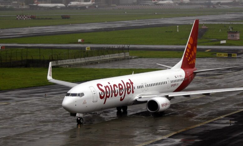 Авион СпицеЈет се враћа неколико минута након полијетања изазивајући „потпуну хитну ситуацију“ на аеродрому