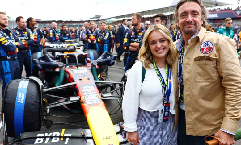Ћерка Ричарда Хамонда (25) срушила болид Формуле Е: ‘Плакаће’ Ћерка Ричарда Хамонда (25) срушила болид Формуле Е: ‘Плакаће’