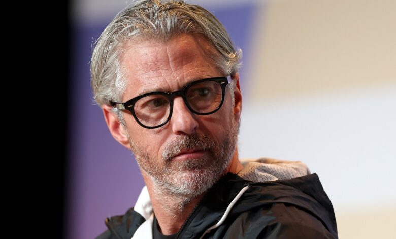 Ко ће купити Васермана након скандала са Епштајном?