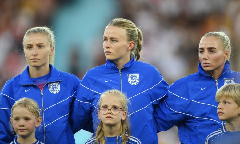 Пет великих имена враћа се у тим Лавица док Попи Патинсон добија прву позивницу