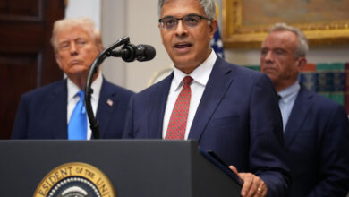 Контроверзни директор НИХ-а сада је задужен за ЦДЦ, такође, у РФК Јр