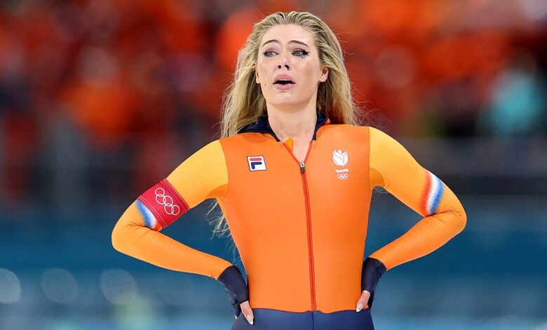 Како брза клизачица Јутта Леердам користи масовно присуство на друштвеним мрежама да инспирише младе девојке