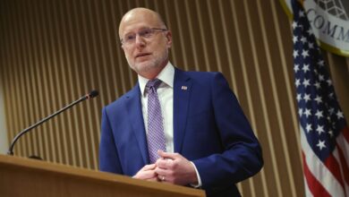 ФЦЦ жели да мреже емитују патриотски и проамерички програм