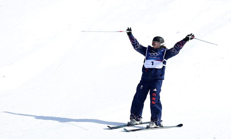 Зое Аткин се винула до бронзе у халф-пипеу да би освојила најбоље Зимске олимпијске игре тима ГБ икада
