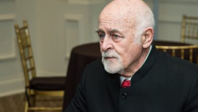 Легендарни оперски певач и филмска звезда туговао је након његове смрти у 85. години Легендарни оперски певач и филмска звезда туговао је након његове смрти у 85. години