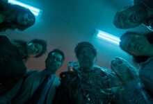 Срећно, забавите се, не умрите: дивља парабола о зависности од технологије