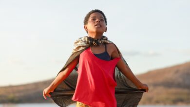 Филмски интервју „Гугуов свет“ о детињству квир Бразила