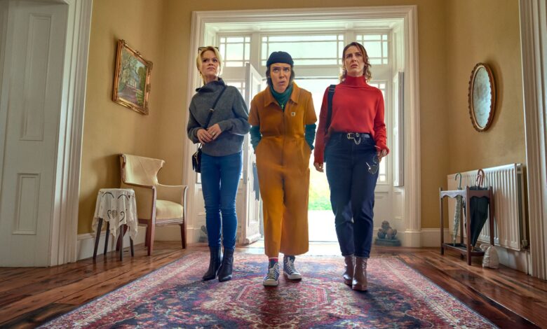 Рецензија Како доћи до раја из Белфаста: Сјајан, сјајан повратак креатора Дерри Гирлс