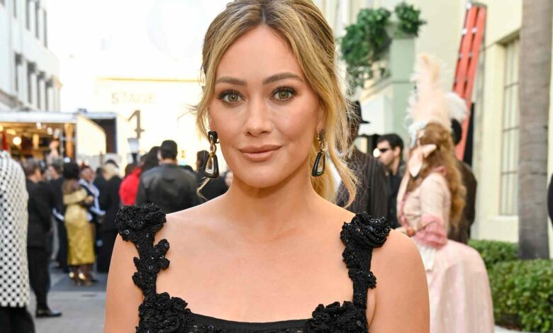 Хилари Даф открива како су је родитељи преварили да поједе кравље тестисе