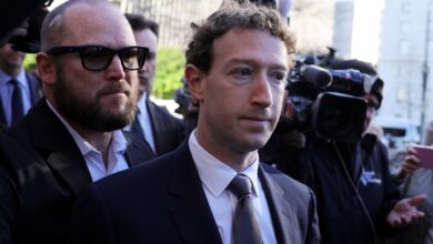 Закерберг сведочи на историјском суђењу о утицају мрежа на малолетнике