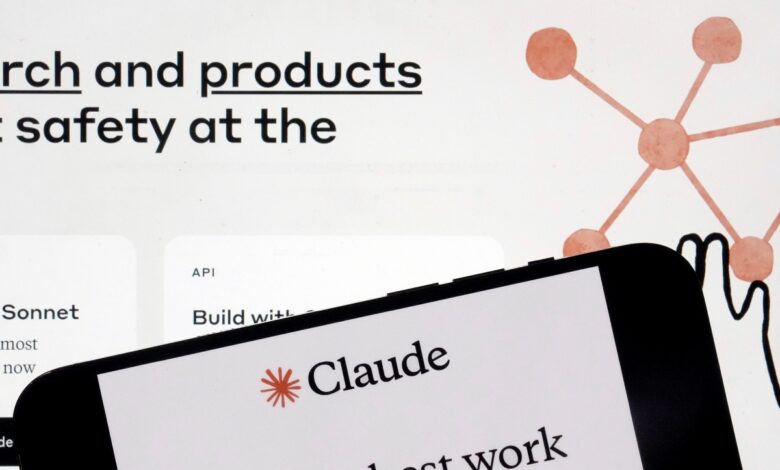 Оптужују за плагијат од стране АИ Оптужују за плагијат од стране АИ