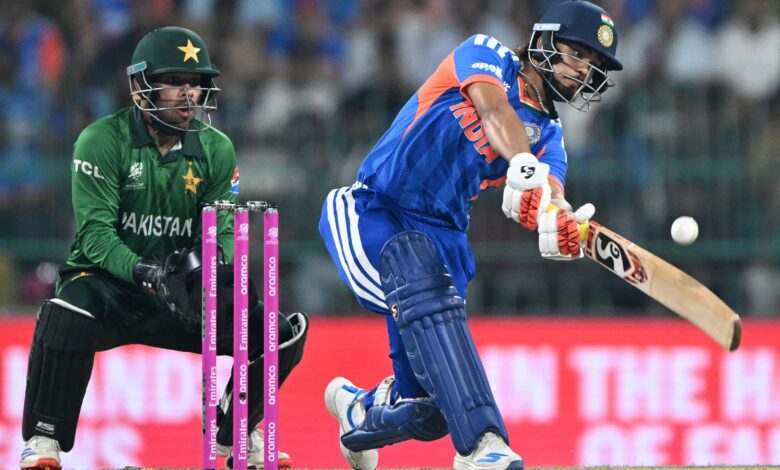 Индија је победила против Пакистана у мечу Т20 Светског првенства Индија је победила против Пакистана у мечу Т20 Светског првенства