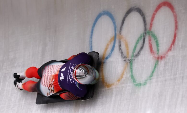 Јанине Флоцк клизи у историју да би написала мало вероватну причу о спасењу на Зимским олимпијским играма