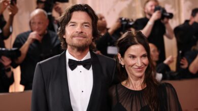 Џејсон Бејтман критиковао је због „грозног” питања деце у интервјуу са Чарли КСЦКС