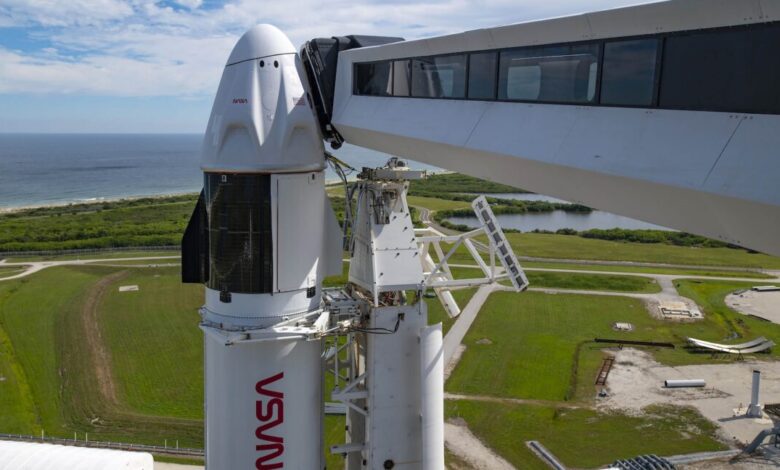 СпацеКс руши руку посаде Драгон-а, дајући Старсхипу ногу на Флориди