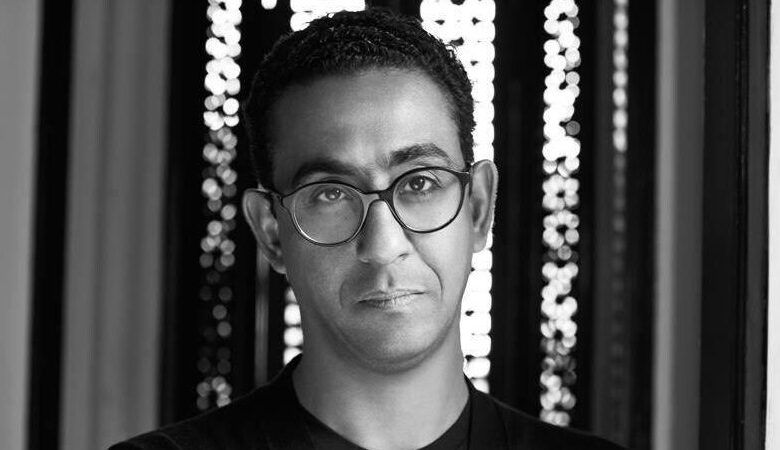 Марван Хамед на сцени уличне туче у Египту, Хијене на планети животиња