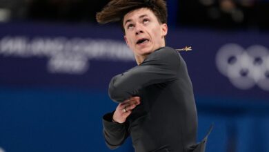 Амерички клизач Максим Наумов одаје почаст својим покојним родитељима испуњавањем олимпијског сна који је поделио са њима