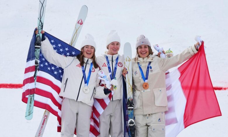 Лемли, Кауф узимају злато и сребро за САД у женским могулима