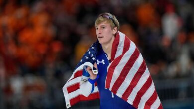 Џордан Столц придружио се Ерику Хајдену са двоструким златом у брзом клизању на Олимпијским играма – Тхе Мерцури Невс Џордан Столц придружио се Ерику Хајдену са двоструким златом у брзом клизању на Олимпијским играма – Тхе Мерцури Невс