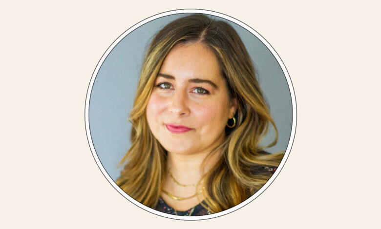 ББЦ Студиос промовише Унсцриптед Екец Еве Фредерицк