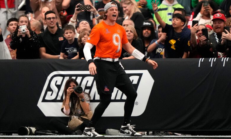 Јое Бурров појашњава да је задовољан бенгалцима, референцира Видео коментаре на вирусној конференцији за штампу