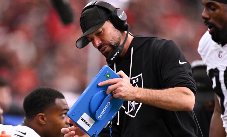 Роб Леонард из Раидерса наводно је унапређен у ДЦ улогу у Кубиаковом штабу усред гласина о Максу Крозбију Роб Леонард из Раидерса наводно је унапређен у ДЦ улогу у Кубиаковом штабу усред гласина о Максу Крозбију