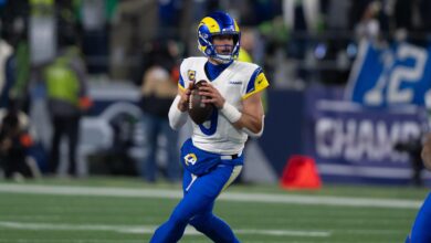 Најновије гласине о НФЛ будућности Метјуа Стафорда усред спекулација о пензионисању, повреде леђа Најновије гласине о НФЛ будућности Метјуа Стафорда усред спекулација о пензионисању, повреде леђа