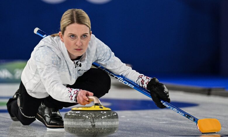 Шта је чекић у цурлингу и како функционише? Објашњена правила Зимских олимпијских игара