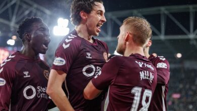 Хеартс јача стисак на врху шкотског Премиерсхипа победом над жестоким ривалом Хибернијаном