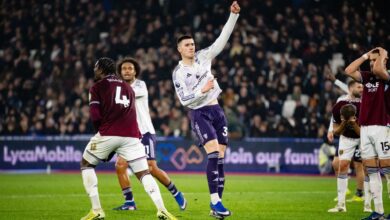 Манчестер јунајтед има велику сребрну линију од првог меча Мајкла Керика у Вест Хему